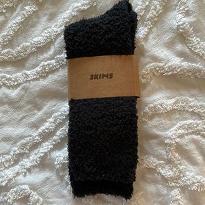 SKIMS Fuzzy Socks